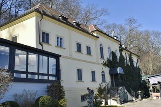 Praha vypověděla nájem restauraci Nebozízek na Petříně, ta se chce bránit - Seznam Zprávy